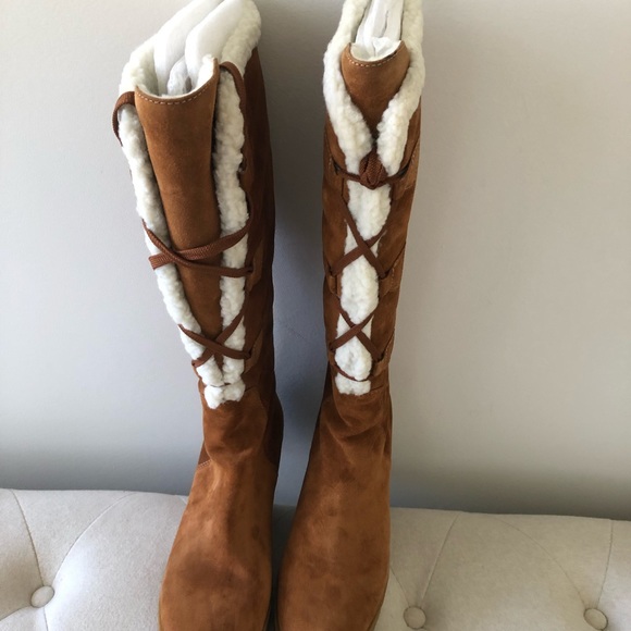 MICHAEL Michael Kors Shoes - Michael Kors Suede/Sherpa Lace Up Boots